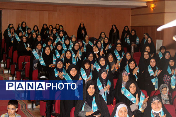 دوره تربیت مربی کاردان سازمان دانش‌آموزی قم -2