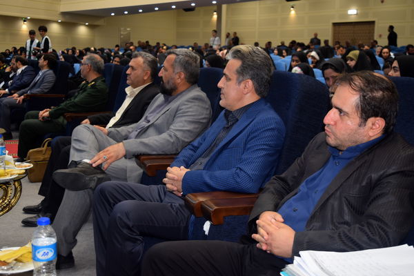 مراسم گرامیداشت مقام معلم و تجلیل از طلایه‌داران تعلیم و تربیت منطقه ۱۴ 