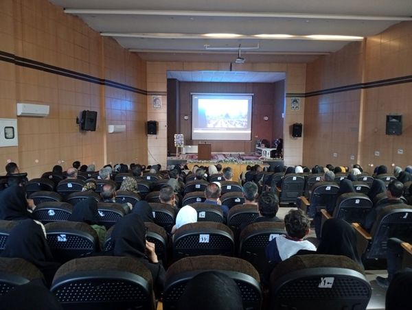 اولین جلسه بیلان هشدار  دبیرستان وکیلی ۹ در نیشابور