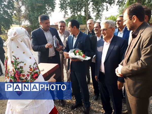 آیین افتتاح طرح آبیاری نوین مزرعه تعاونی در روستای اسلام آباد شهرستان سملقان