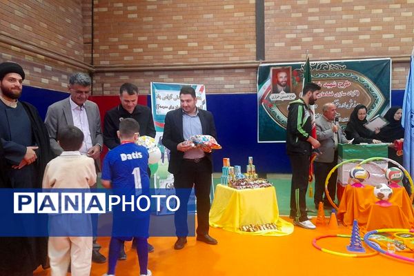 اجرای طرح شهید خرازی در دبستان ولیعصر شهرستان فیروزکوه