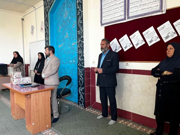 تجلیل از برگزیدگان مسابقات قرآنی 
