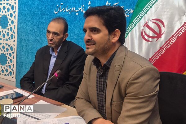 هفته بهداشت روان در بهارستان‌دو؛ از هم‌اندیشی مشاوران تا آموزش پیشگیری از خودکشی