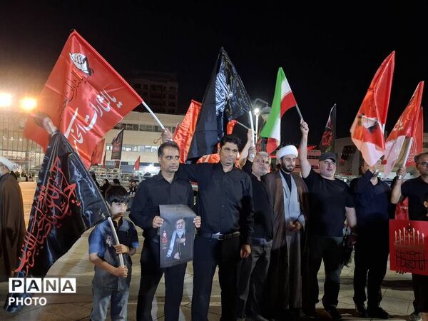 حال وهوای میدان شهدا در آستانه تشییع پیکر رهبر شهید ایران