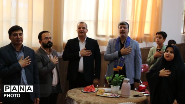 آیین تجلیل و تقدیر از دانش آموز خبرنگاران خبرگزاری پانا ناحیه ۷