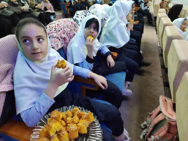 مراسم جشن انقلاب و تجلیل از افتخارآفرینان شهرستان آشخانه