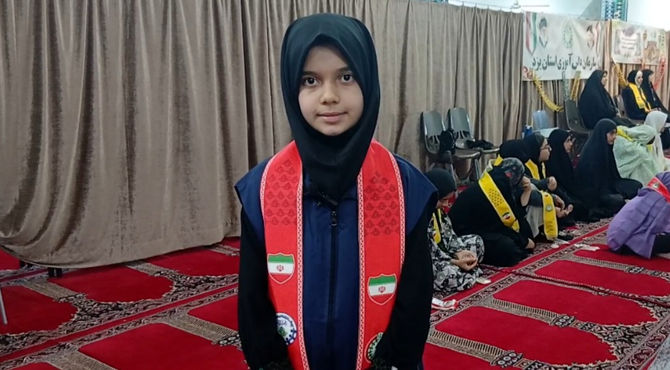 اعتکاف دانش‌آموزی در مسجد فاطمیه شیخداد یزد 