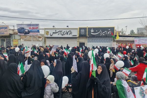 ۲۲ بهمن، میعادگاه حضور آگاهانه مردم قرچک در صحنه