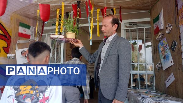 جشن جوانه ها در دبیرستان نمونه دولتی شهید حاج قاسم سلیمانی بن 