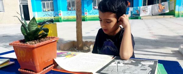 کتاب؛ ماندگارترین چراغ دانایی 