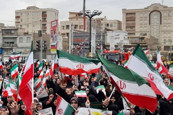۲۲ بهمن در ورامین، حماسه ای به وسعت یک شهر