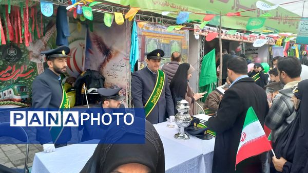 تجلی حضور باشکوه مردم در راهپیمایی ۲۲ بهمن 