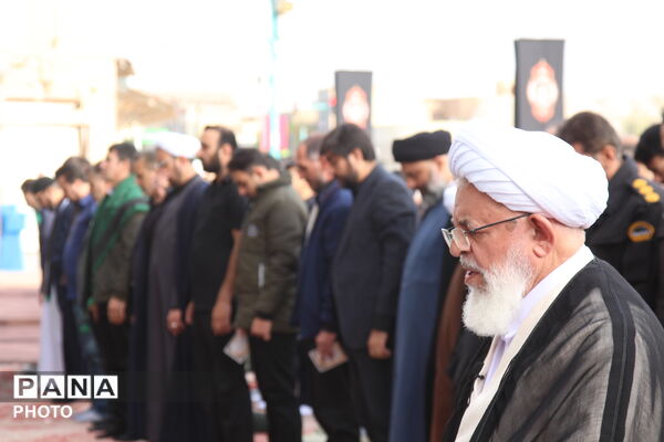 برپایی باشکوه نماز عید فطر در یزد