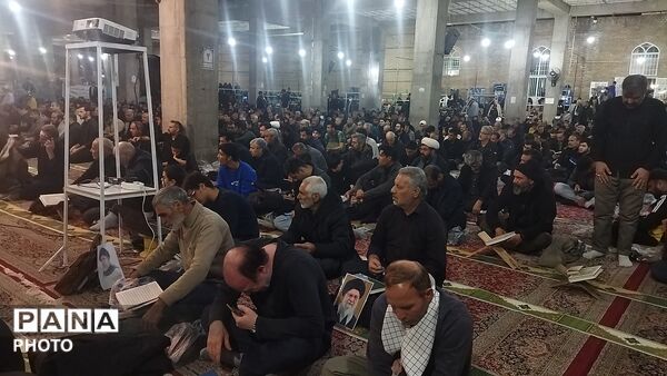 مراسم شب ۱۹ ماه رمضان در مسجد جامع نیشابور 