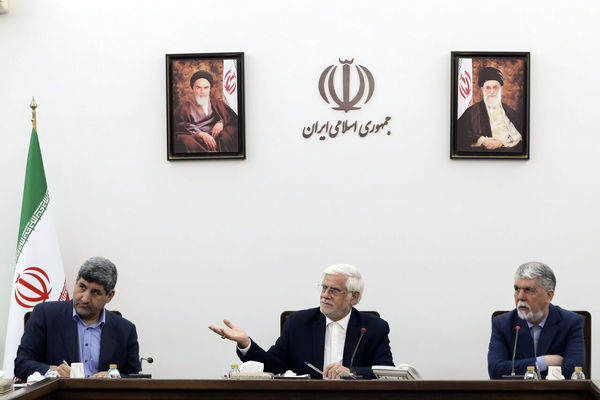 عارف: دولت به اهمیت مسائل فرهنگی واقف است