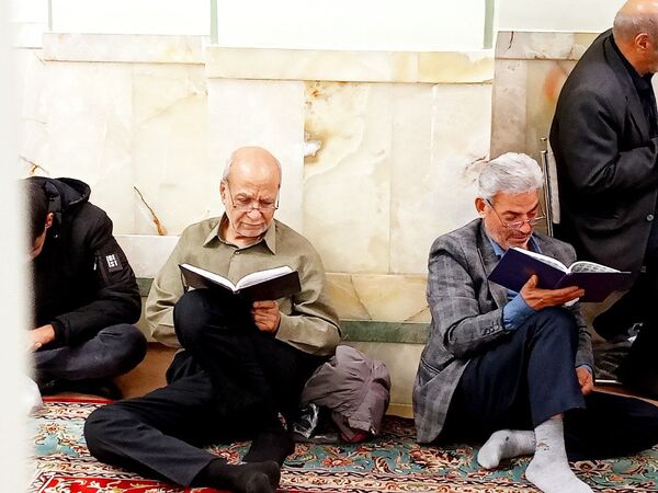 قرائت دعای کمیل در کاشمر