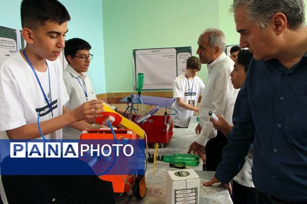 نمایش خلاقت و اندیشه‌های نو