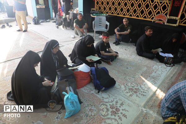 برپایی محفل شهیدالقرآن در موکب مسجد مقدس جمکران