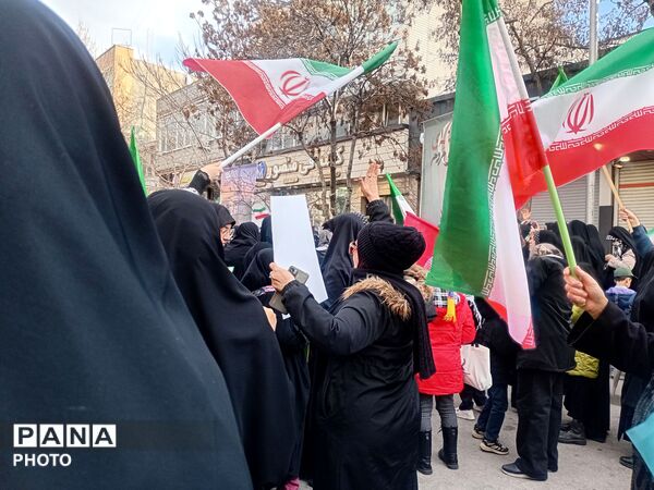 لبیک دهه‌نودی‌های تبریز به سیدمجتبی