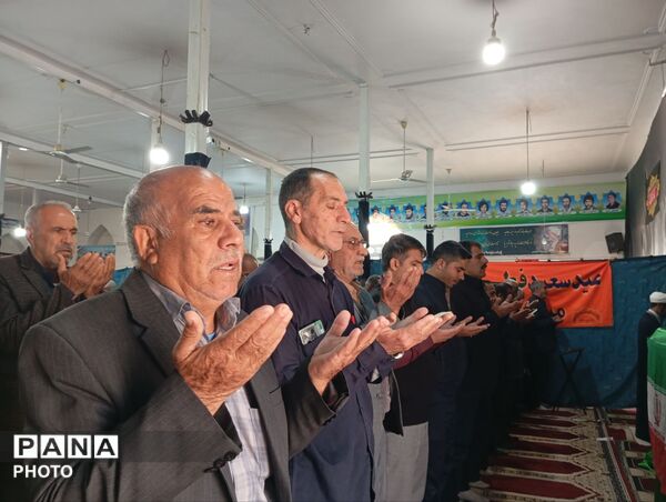 اقامه نماز عید فطر در روستای بلیان کازرون