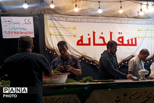 غرفه شهدای دانش آموز ورامین میزبان شما در میدان امام حسین با برنامه‌های فرهنگی