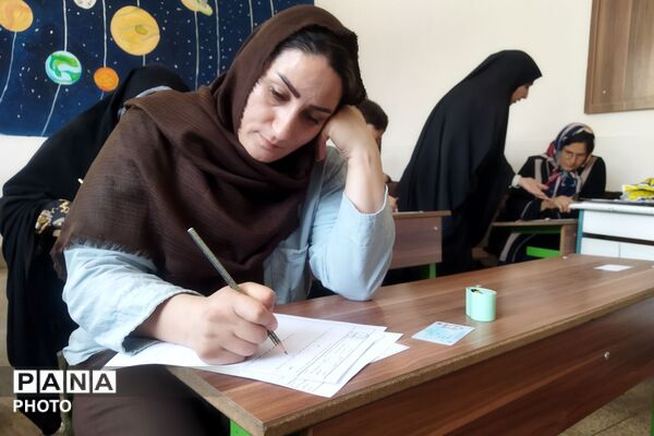 برگزاری امتحانات نهضت سوادآموزی شهرستان رباط‌کریم 