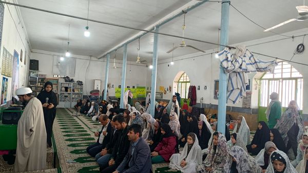 اعتکاف دانش آموزی در شهرستان دیشموک