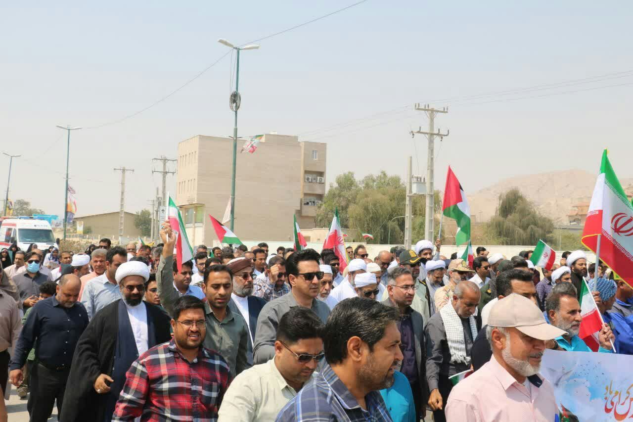 حضور مردم بندرخمیر در راهپیمایی روز قدس