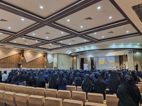 همایش آشنایی با مبانی هوش مصنوعی دانش‌آموزان شهرستان تربت حیدریه 