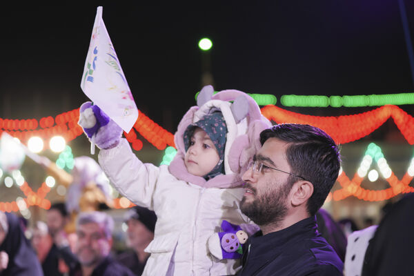 همخوانی سرود «سلام یا مهدی» با حضور ابوذر روحی در مسجد جمکران