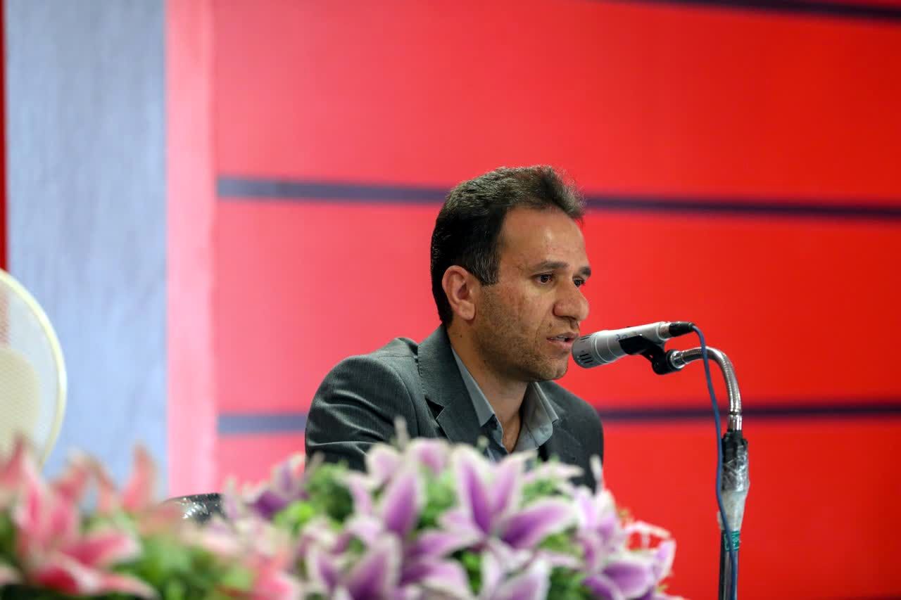 مسئولان موظف به پاسخگویی به رسانه‌ها هستند