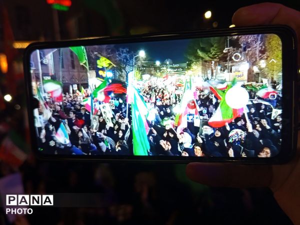 شبی پرشور در حسینیه امام خمینی (ره) نیشابور