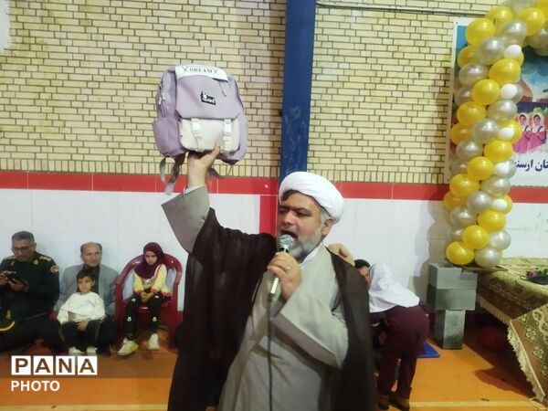 دختران ارسنجانی پیرو دختران شهید مینابی