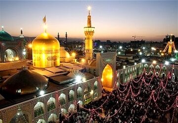 حرم مطهر امام رضا(ع) میزبان زائران نوروزی از سراسر کشور