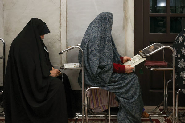 آیین معنوی اعتکاف در حرم مطهر رضوی- ۲