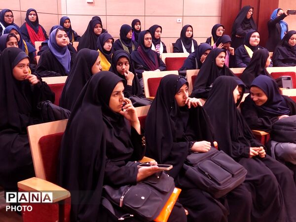 مسابقات فرهنگی هنری فردا در ناحیه ۲ مشهد
