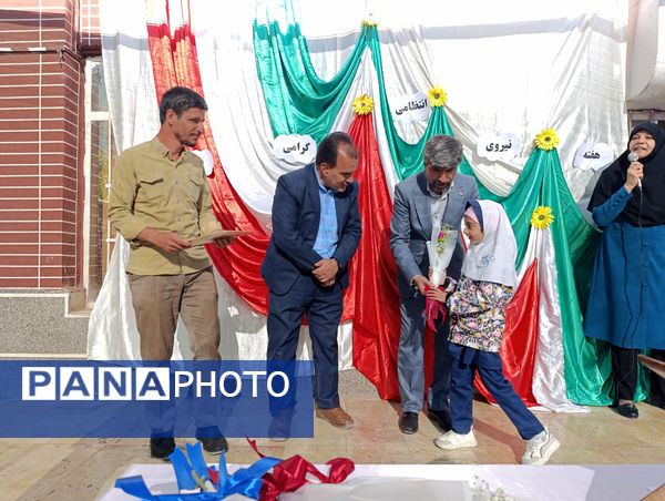 تقدیر از مدافعان نظم و امنیت  