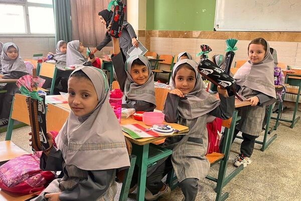 جشن شکوفه‌ها در مدارس بهارستان‌دو؛ آغاز سفری تازه برای کلاس اولی‌ها