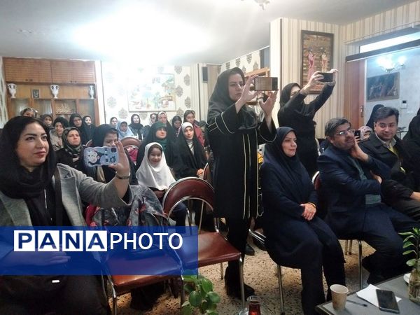 اختتامیه پویش مادرانه در کانون 15 خرداد