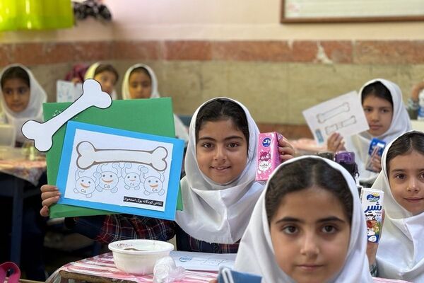 روز جهانی پوکی استخوان در مدارس شهرستان ملارد