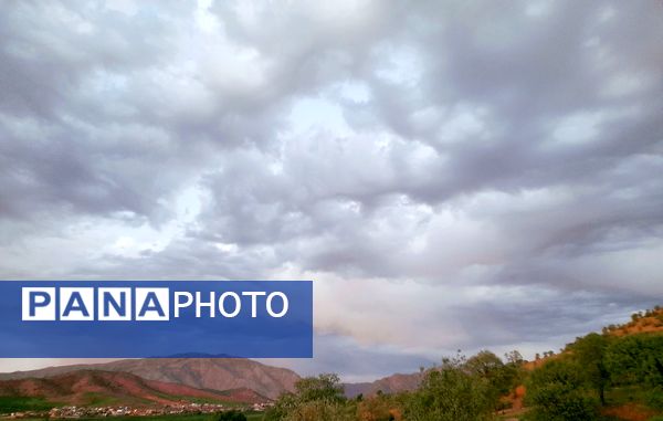 آسمان، بستری وسیع و بی‌پایان