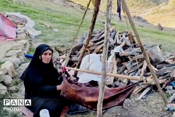 روایت تصویری از یک روز زنان عشایر بختیاری 