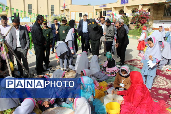 مدارس آب‌پخش به استقبال دهه فجر رفتند