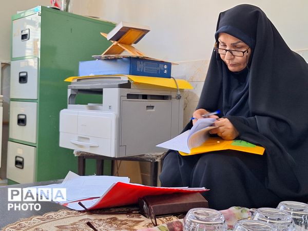 بازدید سرگروه‌ های آموزشی استان چهار محال و بختیاری از مدارس میانکوه