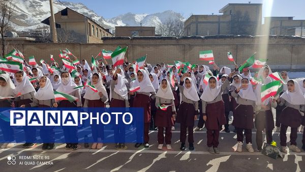 نمایشگاه صنایع دستی در دبستان احمدی مقدم چلیچه