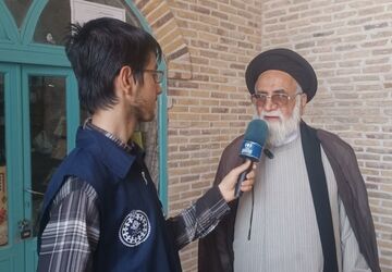 امام خمینی (ره) یک ملت بود 