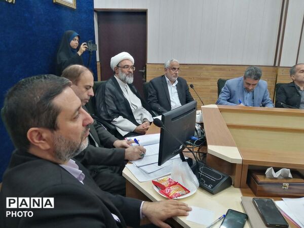نشست کمیته آموزش و پرورش کنگره ملی شهدای قم