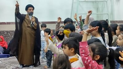 مراسم پرشور دهه مبارکه فجر و نیمه شعبان در کمالشهر کرج برگزار شد