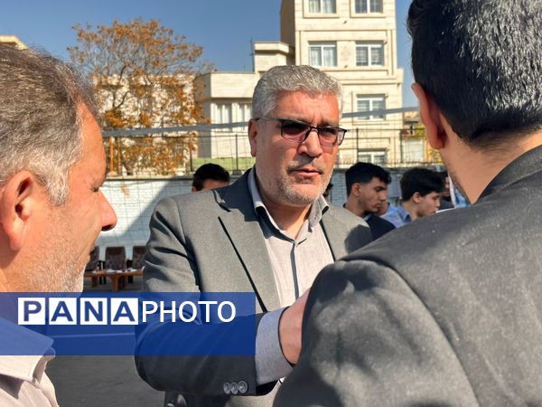 برگزاری انتخابات انجمن‌های ورزشی با حضور مسئولان آموزش و پرورش منطقه۱۵