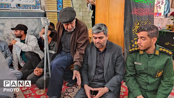 نشست صمیمی نماینده مردم نیشابور در  مجلس شورای اسلامی با مردم شهر بار
